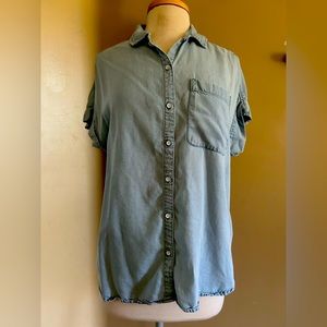 Lola River light blue soft denim button up short sleeve shirt